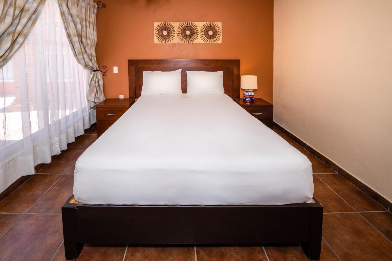 Capital O Villas San Francisco Hotel Huichapan Kültér fotó