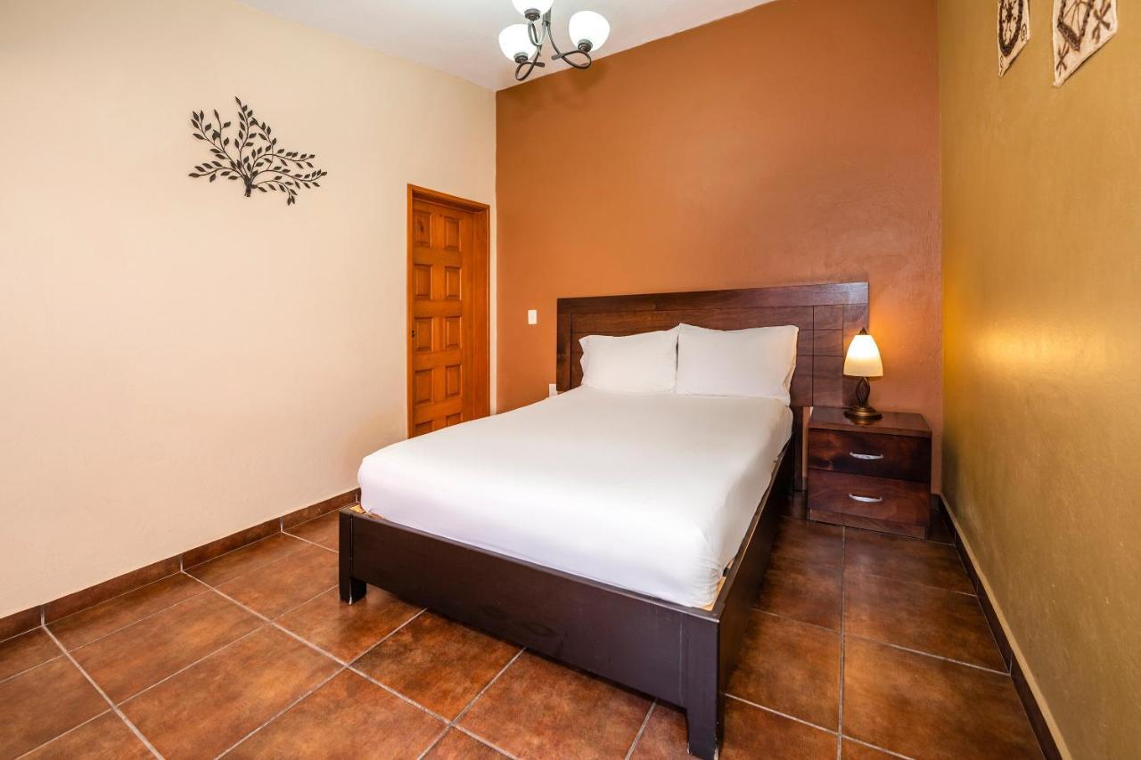Capital O Villas San Francisco Hotel Huichapan Kültér fotó