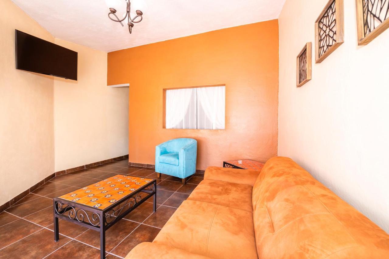 Capital O Villas San Francisco Hotel Huichapan Kültér fotó