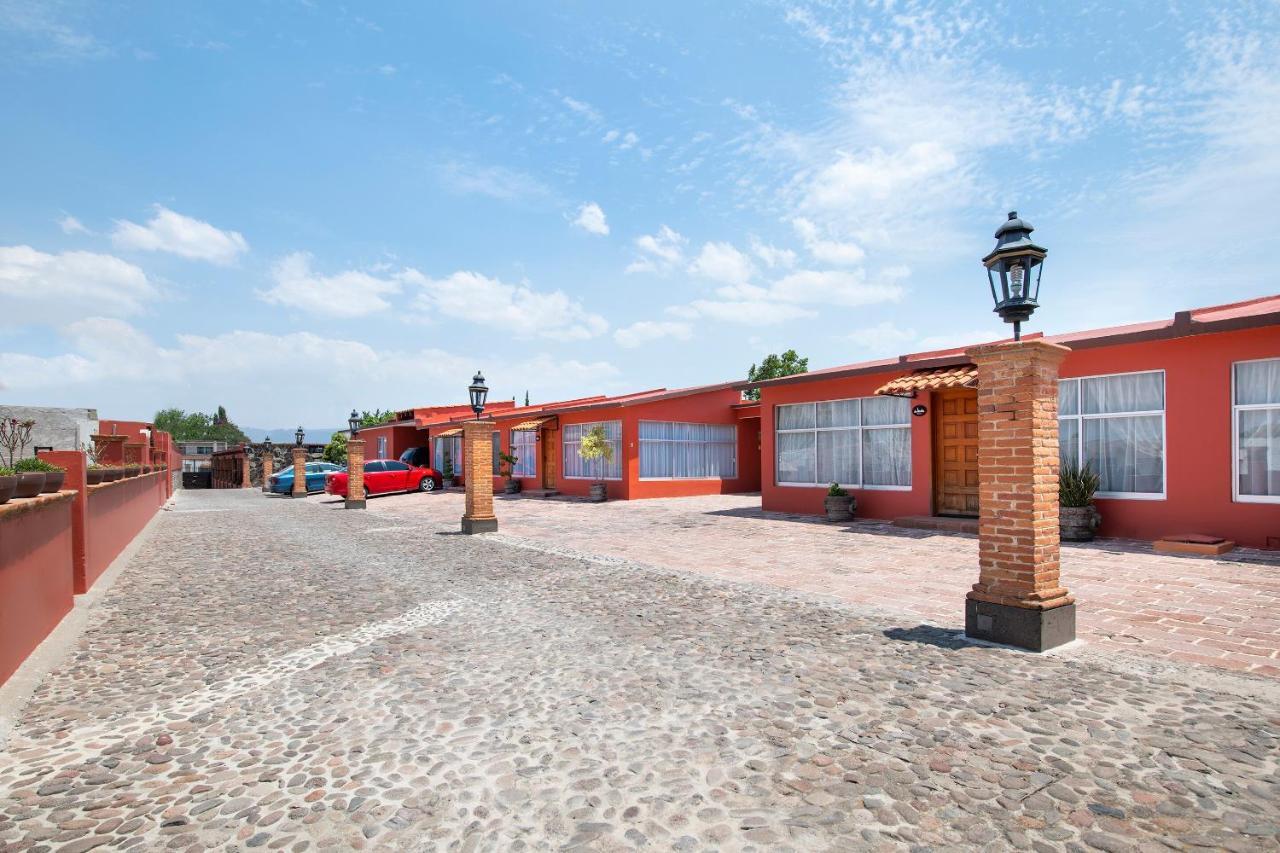 Capital O Villas San Francisco Hotel Huichapan Kültér fotó